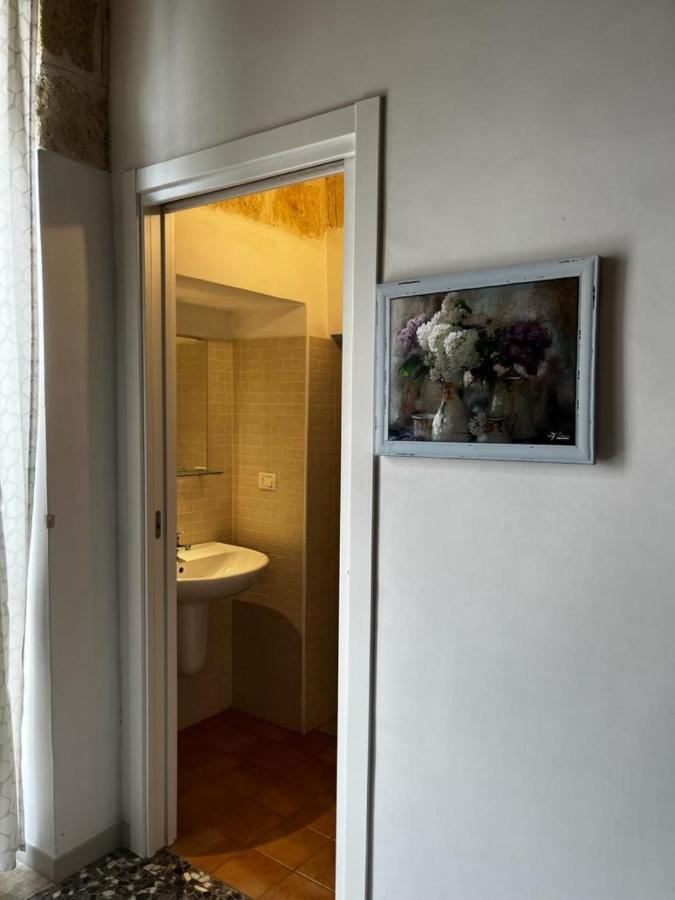 La Dimora Di Nonna Lucia Apartment โปลีญาโนอามาเร ภายนอก รูปภาพ