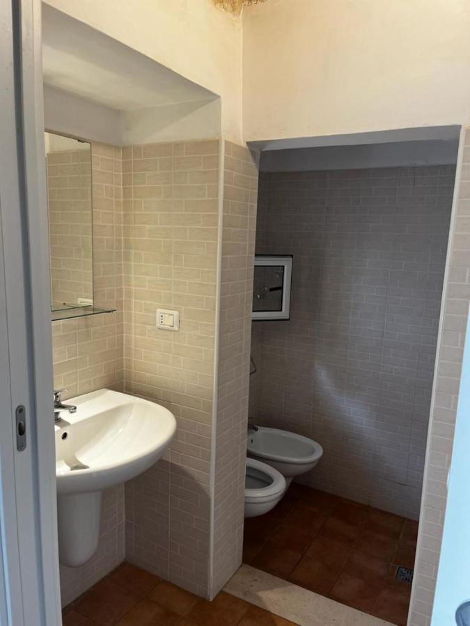 La Dimora Di Nonna Lucia Apartment โปลีญาโนอามาเร ภายนอก รูปภาพ